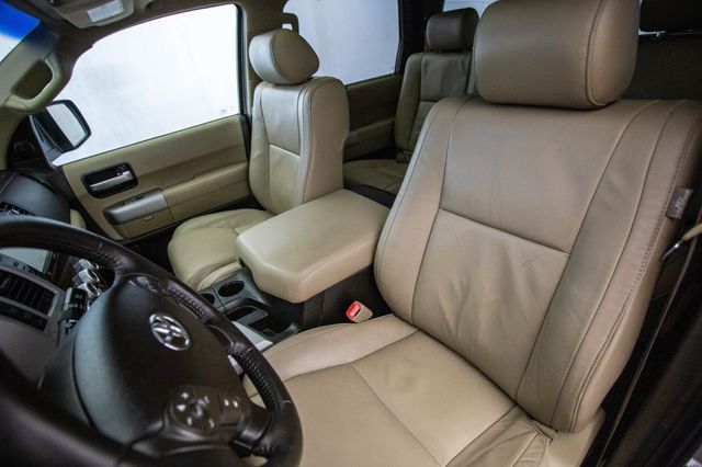 2008 Toyota Sequoia RWD 4dr LV8 6-Speed Automatic Ltd - 22982795 - 18
