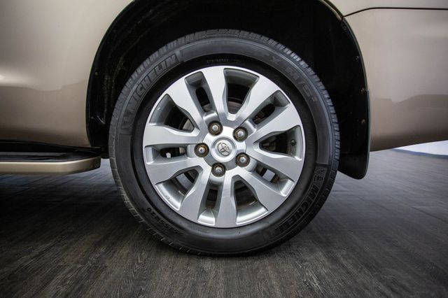 2008 Toyota Sequoia RWD 4dr LV8 6-Speed Automatic Ltd - 22982795 - 45