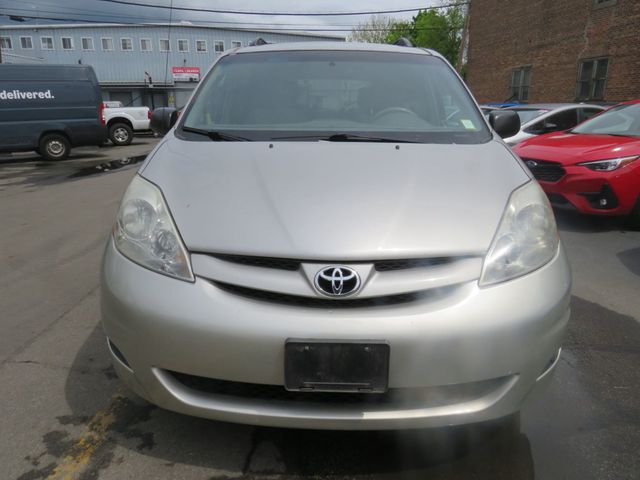 2008 Toyota Sienna 5dr 7-Passenger Van LE AWD - 23022051 - 1
