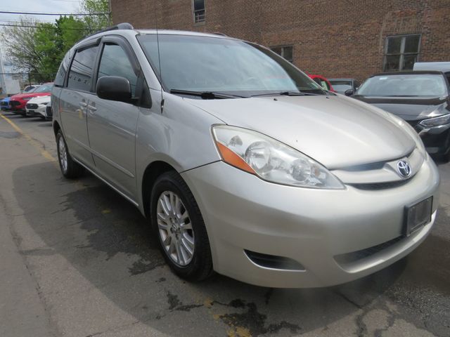2008 Toyota Sienna 5dr 7-Passenger Van LE AWD - 23022051 - 2
