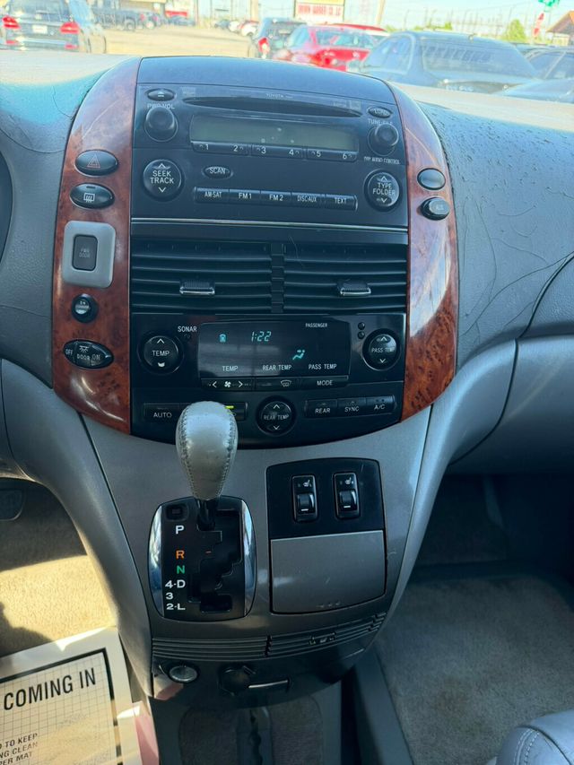 2008 Toyota Sienna 5dr 7-Passenger Van LE FWD - 23008881 - 17