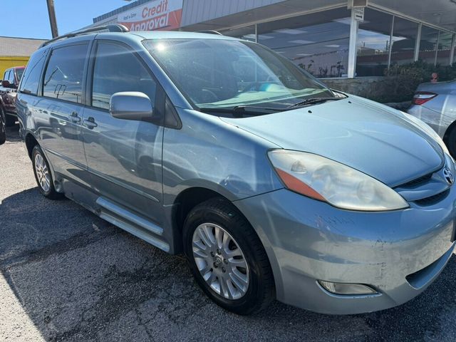 2008 Toyota Sienna 5dr 7-Passenger Van LE FWD - 23008881 - 1