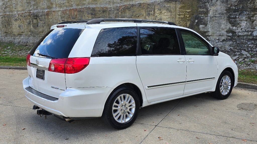 2008 Toyota Sienna ALL OPTIONS!! - 22675641 - 2