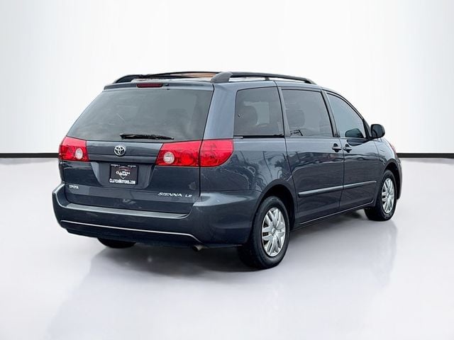 2008 Toyota Sienna CE 7-PASSENGER - 22975610 - 4
