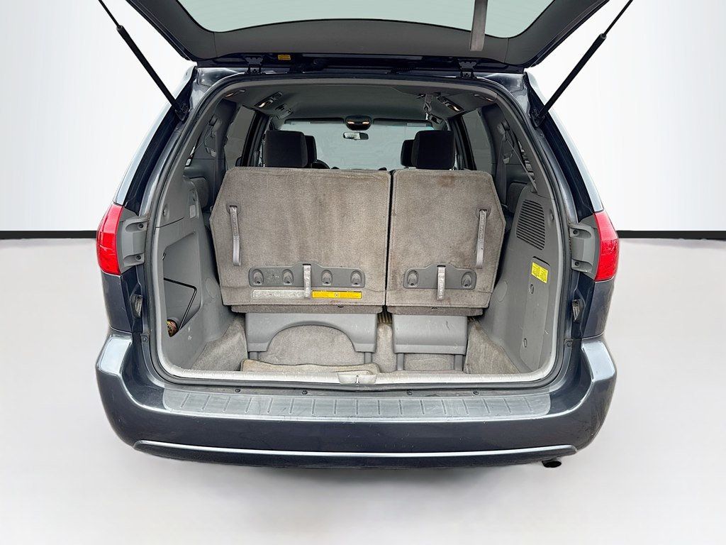 2008 Toyota Sienna CE 7-PASSENGER - 22975610 - 6