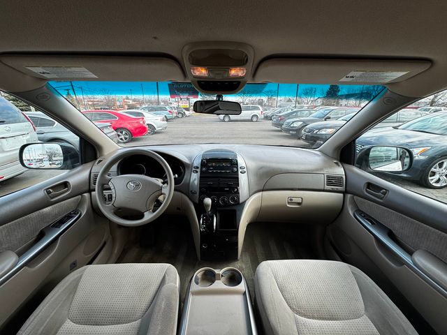 2008 Toyota Sienna CE 7-PASSENGER - 22987955 - 23