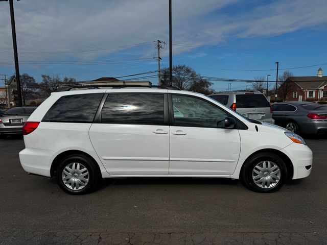 2008 Toyota Sienna CE 7-PASSENGER - 22987955 - 3