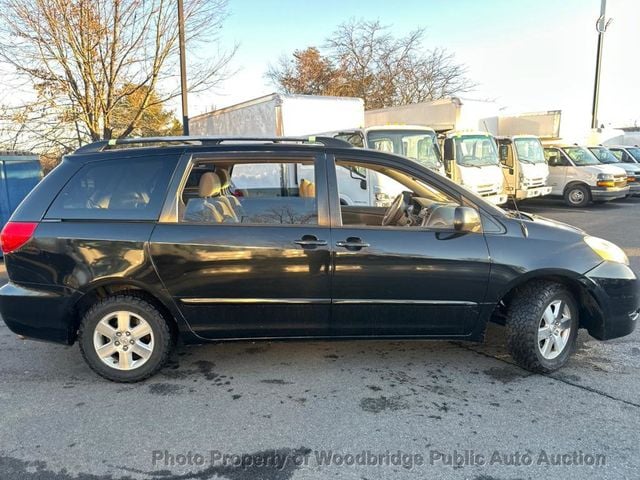 2008 Toyota Sienna LE - 22990144 - 2