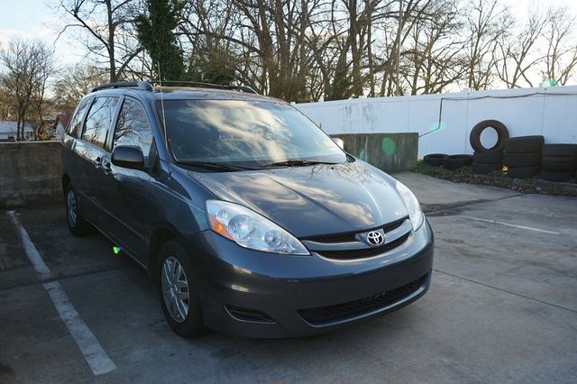 2008 Toyota Sienna LE 8-PASSENGER - 22972676 - 1