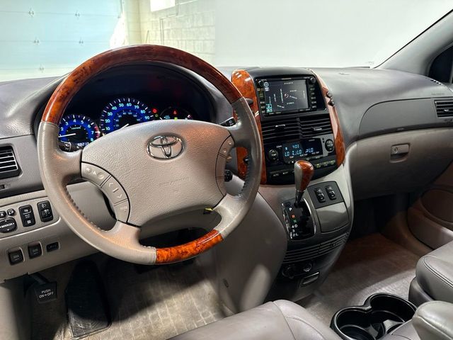2008 Toyota Sienna Limited - 23075069 - 10