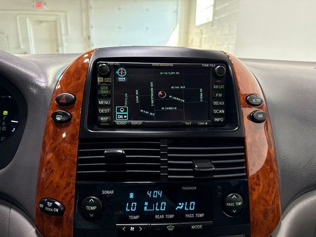 2008 Toyota Sienna Limited - 23075069 - 16