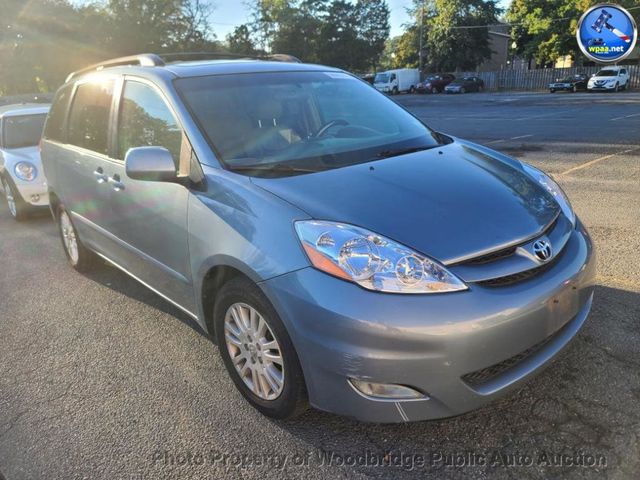 2008 Toyota Sienna XLE - 23096819 - 2