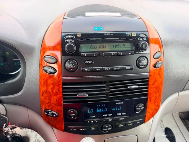 2008 Toyota Sienna XLE 4dr Mini Van - 23028778 - 37