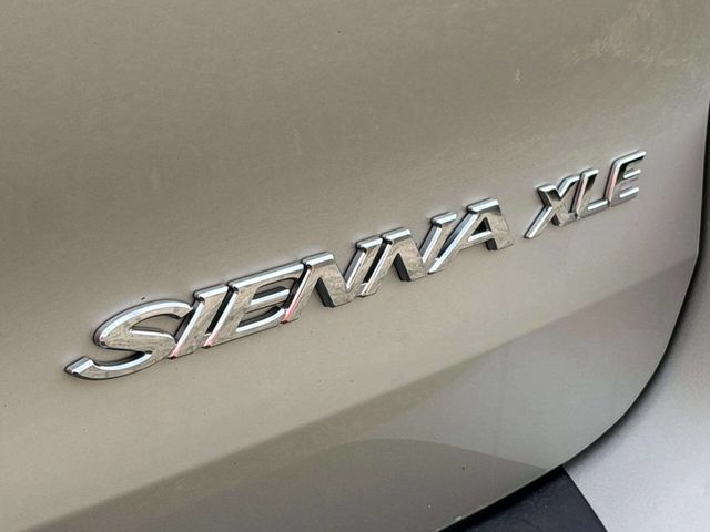 2008 Toyota Sienna XLE 4dr Mini Van - 23028778 - 5