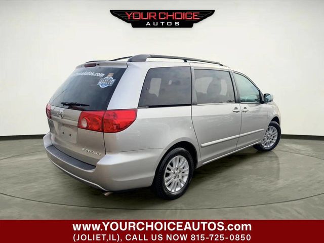 2008 Toyota Sienna XLE 4dr Mini Van - 23028778 - 8