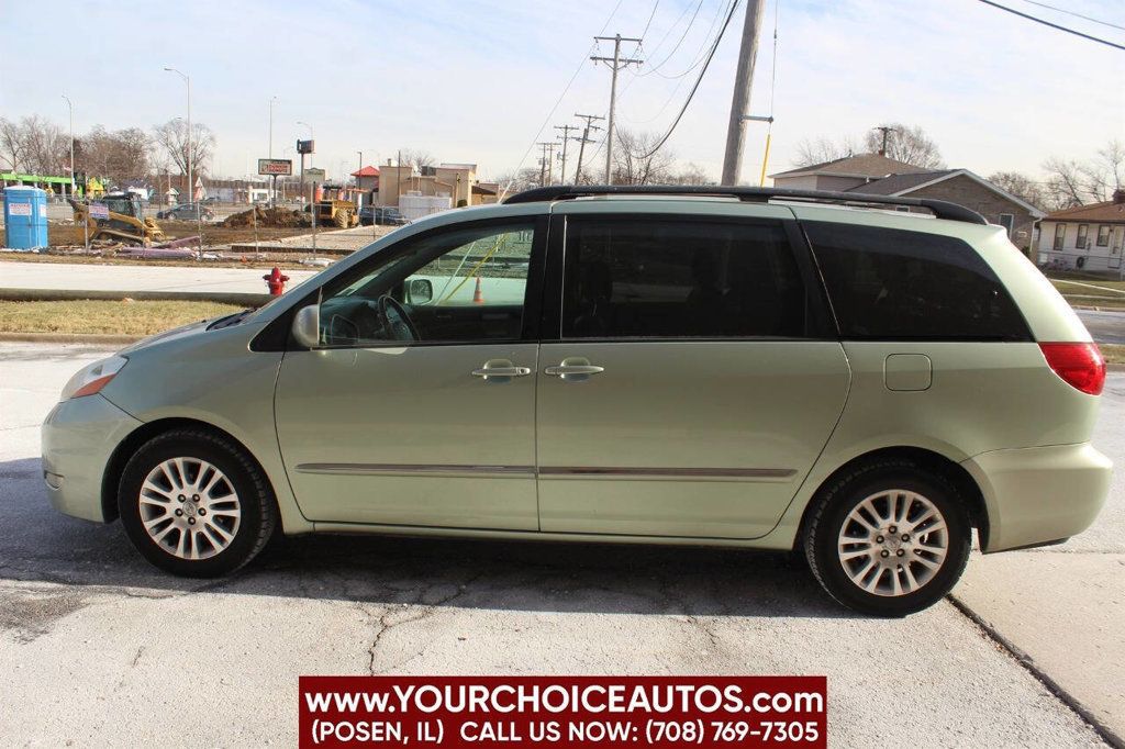 2008 Toyota Sienna XLE Limited 4dr Mini Van - 22737600 - 3