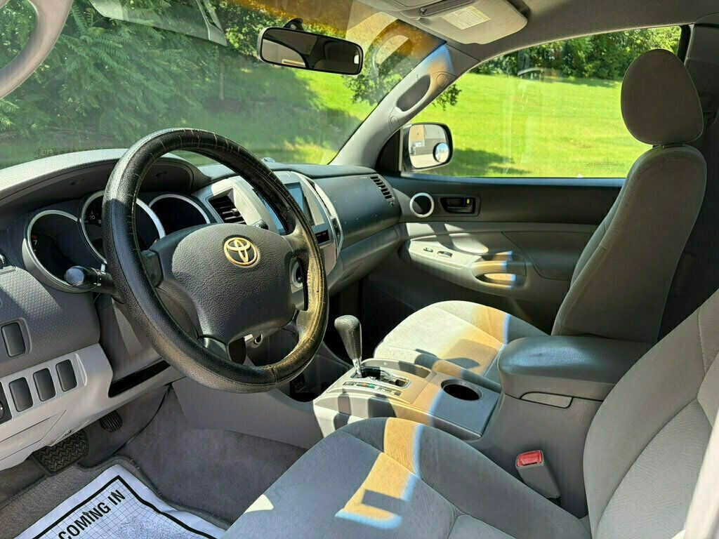 2008 Toyota Tacoma 2WD Access V6 Automatic PreRunner - 23057363 - 31