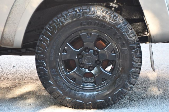 2008 Toyota Tacoma 4WD Access V6 MT - 23073946 - 8