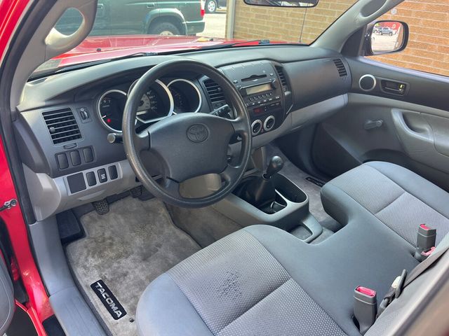 2008 Toyota Tacoma ONE OWNER / CLEAN CARFAX - 23010768 - 27