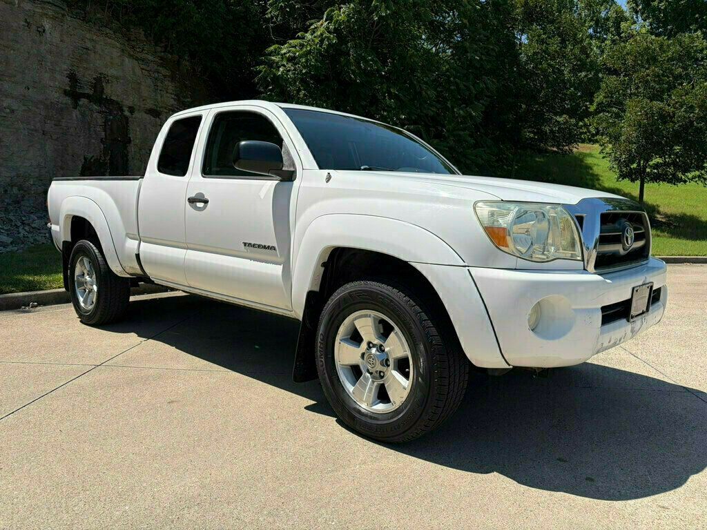 2008 Toyota Tacoma Strong V6 Fresh Service 4 Doors CLEAN Rare 615-300-6004 - 23057363 - 8