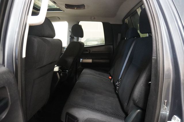 2008 Toyota Tundra CrewMax 5.7L V8 6-Spd AT SR5 (Natl) - 23005386 - 10
