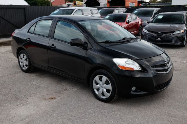 2008 Toyota Yaris 4dr Sedan Automatic - 22961926 - 17