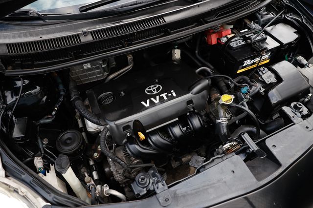 2008 Toyota Yaris 4dr Sedan Automatic - 22961926 - 37