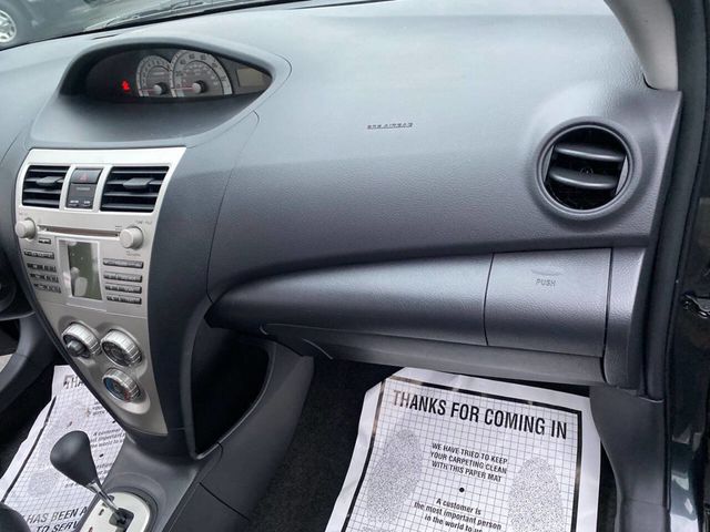 2008 Toyota Yaris 4dr Sedan Automatic S - 22953327 - 14