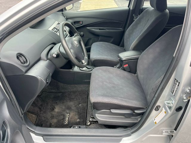 2008 Toyota Yaris Low Mileage Fuel Sipping Toyota Quality - 22949778 - 12