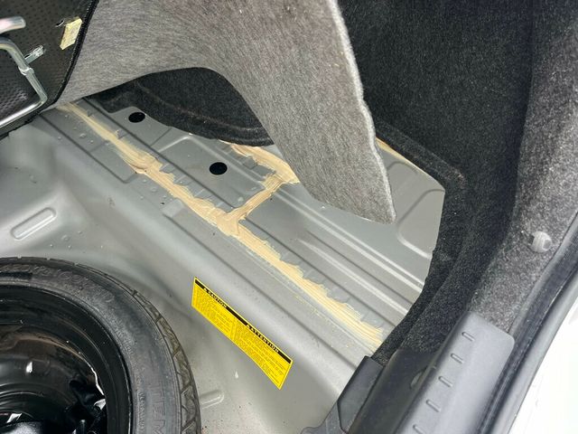 2008 Toyota Yaris Low Mileage Fuel Sipping Toyota Quality - 22949778 - 28