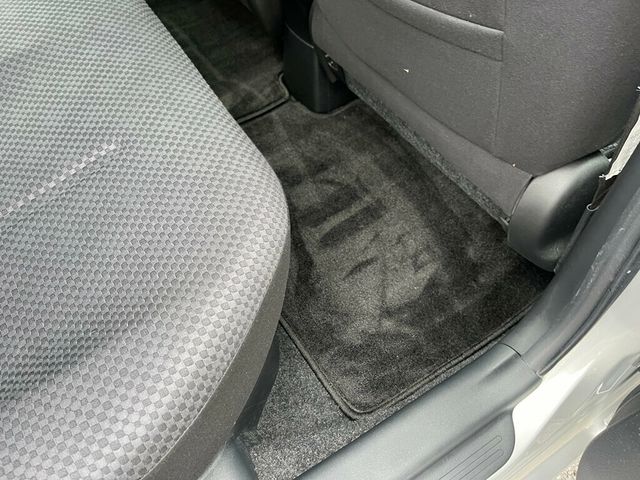 2008 Toyota Yaris Low Mileage Fuel Sipping Toyota Quality - 22949778 - 35