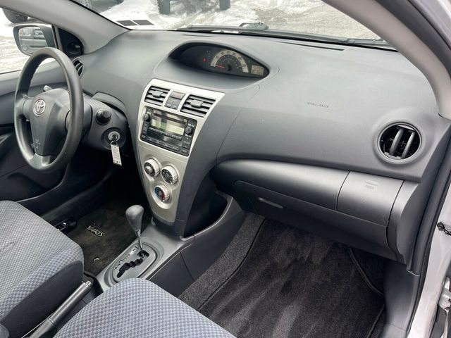 2008 Toyota Yaris Low Mileage Fuel Sipping Toyota Quality - 22949778 - 39