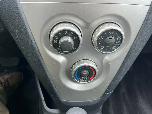 2008 Toyota Yaris Low Mileage Fuel Sipping Toyota Quality - 22949778 - 47