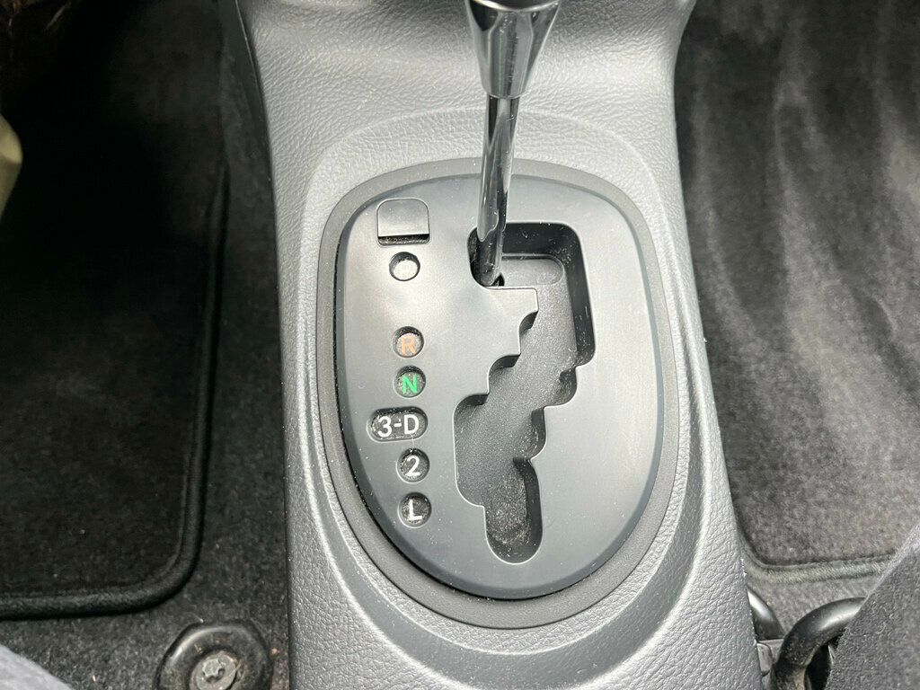 2008 Toyota Yaris Low Mileage Fuel Sipping Toyota Quality - 22949778 - 48