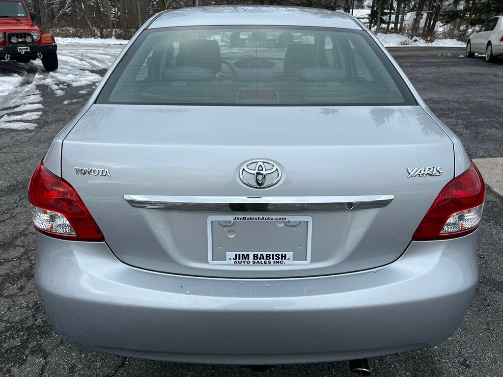 2008 Toyota Yaris Low Mileage Fuel Sipping Toyota Quality - 22949778 - 4