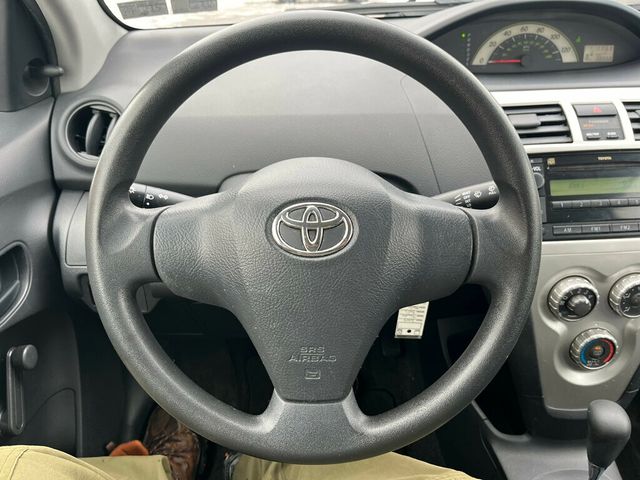 2008 Toyota Yaris Low Mileage Fuel Sipping Toyota Quality - 22949778 - 49