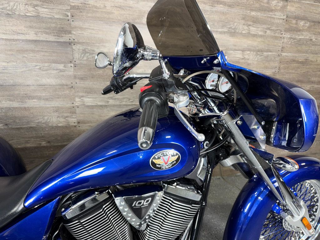 2008 Victory Kingpin LOW MILES! - 22978022 - 9
