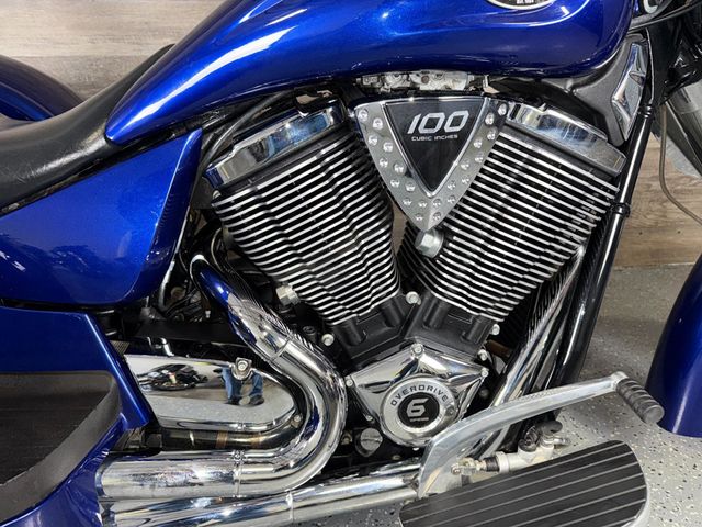 2008 Victory Kingpin LOW MILES! - 22978022 - 5