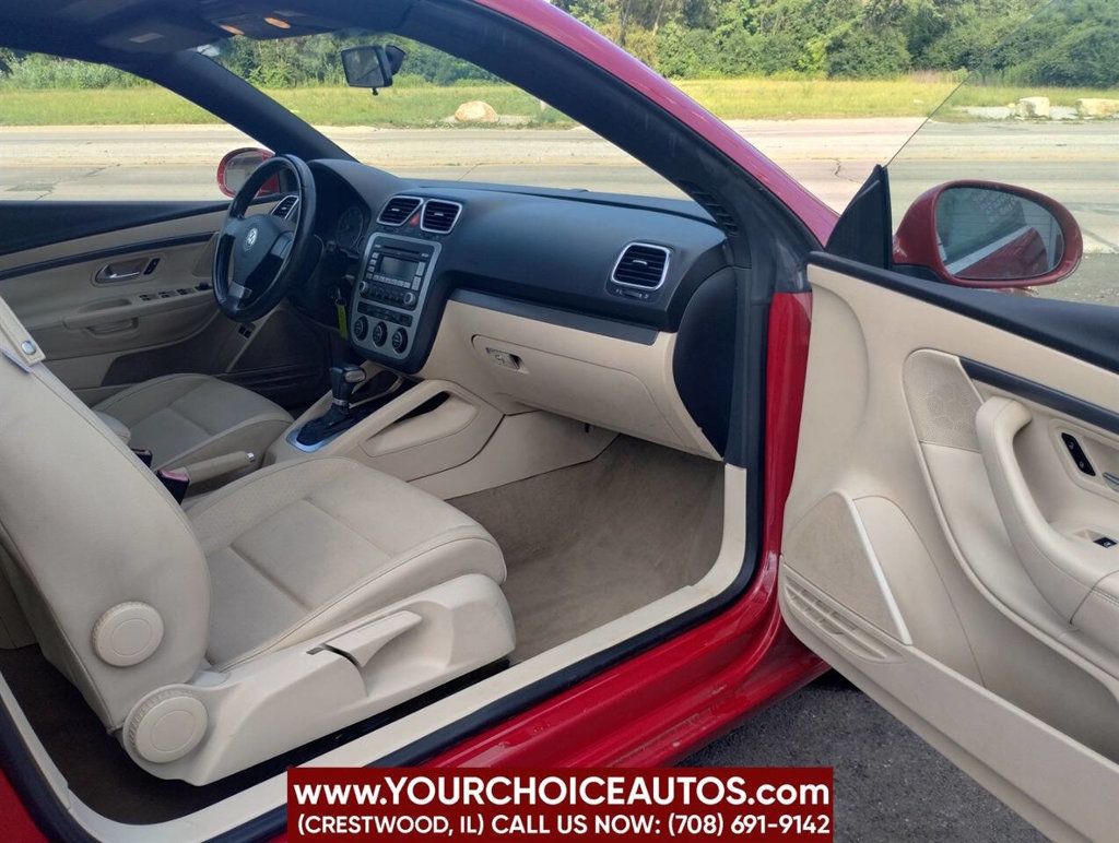 2008 Volkswagen Eos 2dr Convertible DSG Turbo - 22879046 - 15