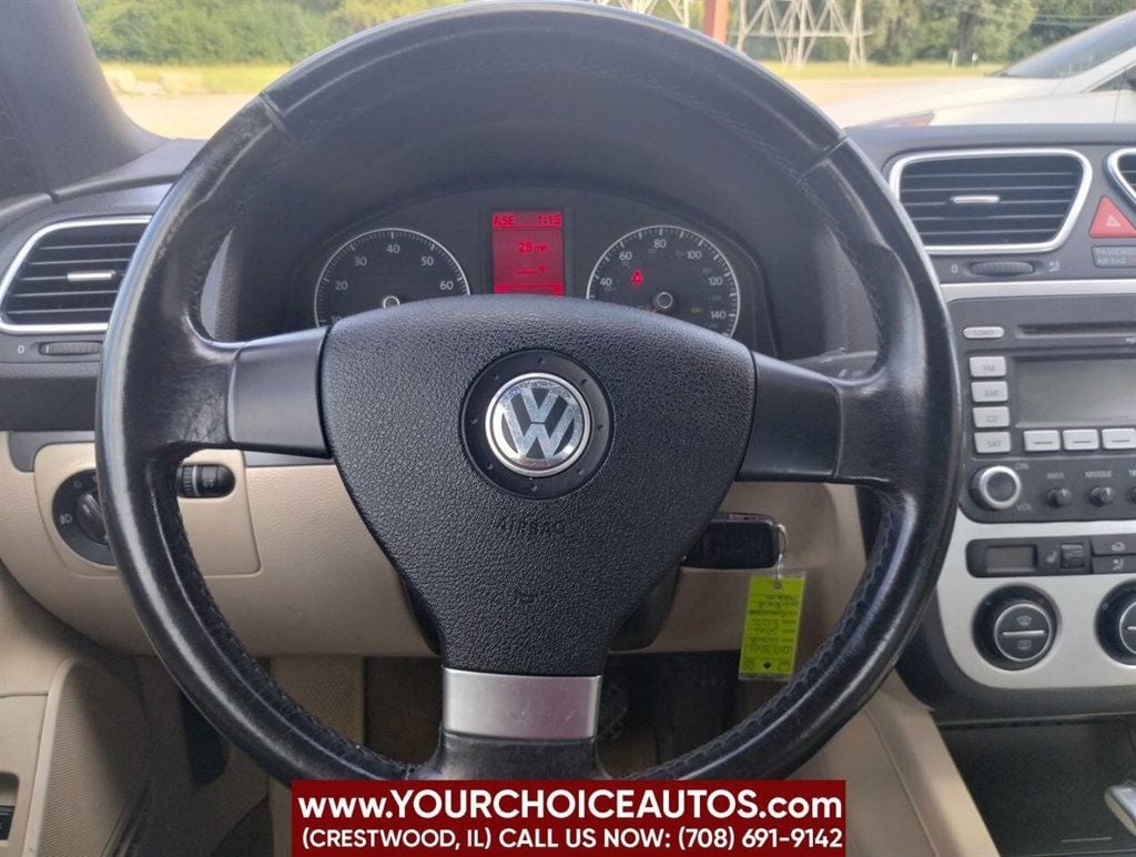 2008 Volkswagen Eos 2dr Convertible DSG Turbo - 22879046 - 19