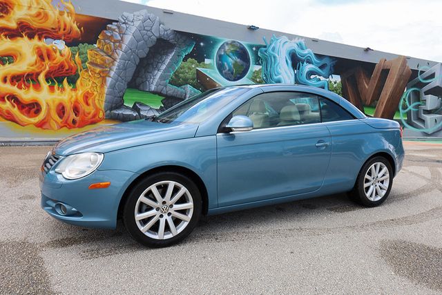 2008 Volkswagen Eos 2dr Convertible DSG Turbo - 23078356 - 57