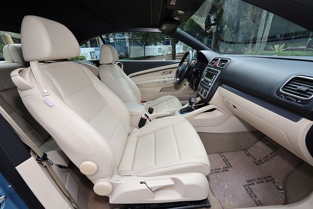 2008 Volkswagen Eos 2dr Convertible DSG Turbo - 23078356 - 7