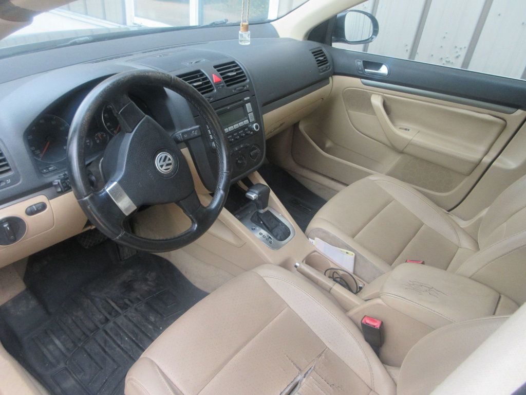 Volkswagen Jetta photo 4