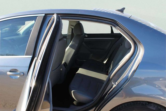 2008 Volkswagen Jetta Sedan 4dr Automatic SE - 22960682 - 6