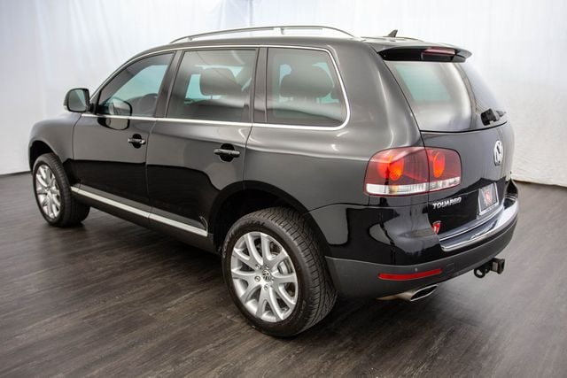 2008 Volkswagen Touareg 2 4dr V10 - 22580853 - 10