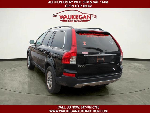 2008 Volvo XC90 AWD 4dr I6 w/Snrf/3rd Row - 23000017 - 4
