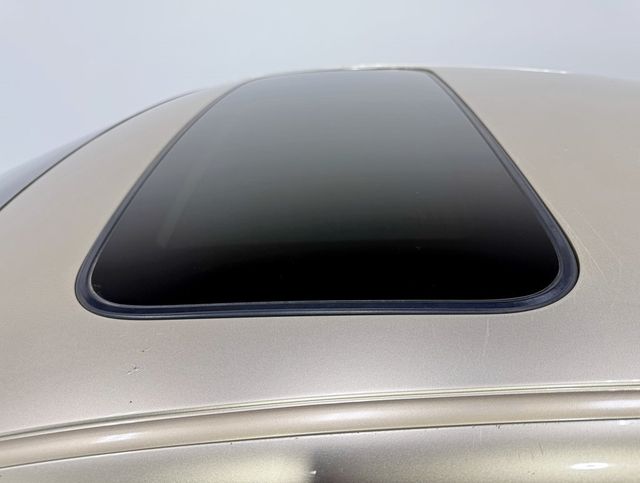 2009 Acura RL 3.7 - 22946335 - 9