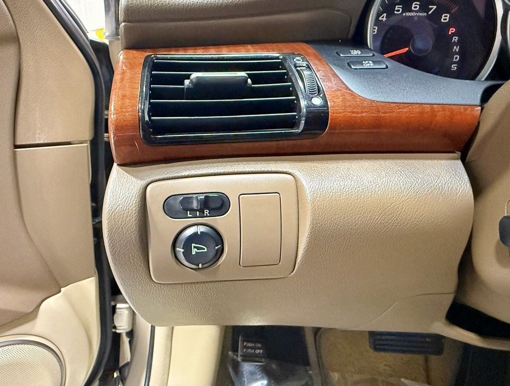 2009 Acura RL 3.7 - 22946335 - 13