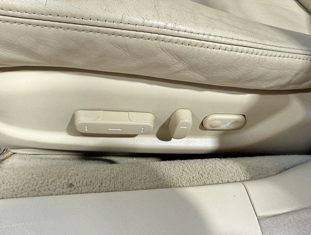 2009 Acura RL 3.7 - 22946335 - 21