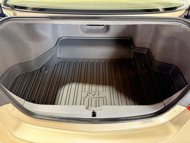 2009 Acura RL 3.7 - 22946335 - 31